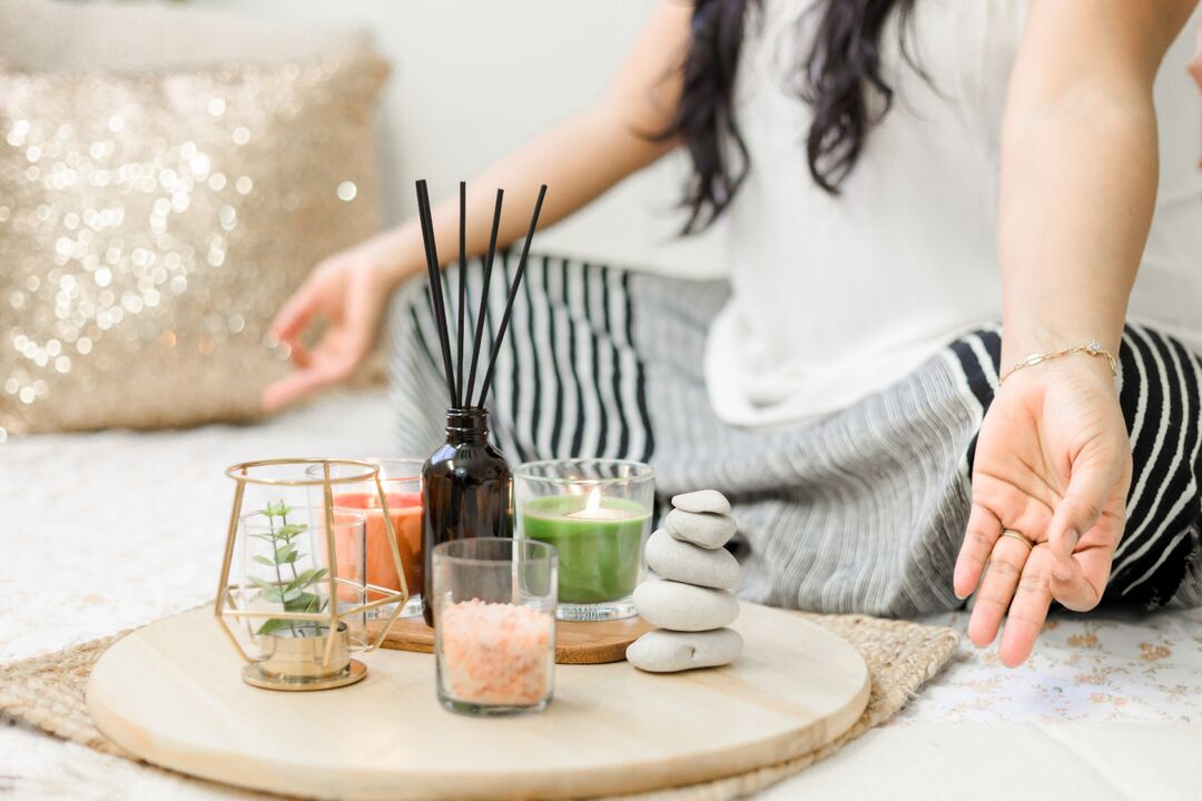 Meditasyon, kötü bir alışkanlığı terk etmeye yardımcı olan tütün hakkındaki düşünceleri azaltır